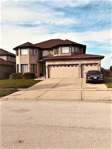 4236 185th Pl photo 1