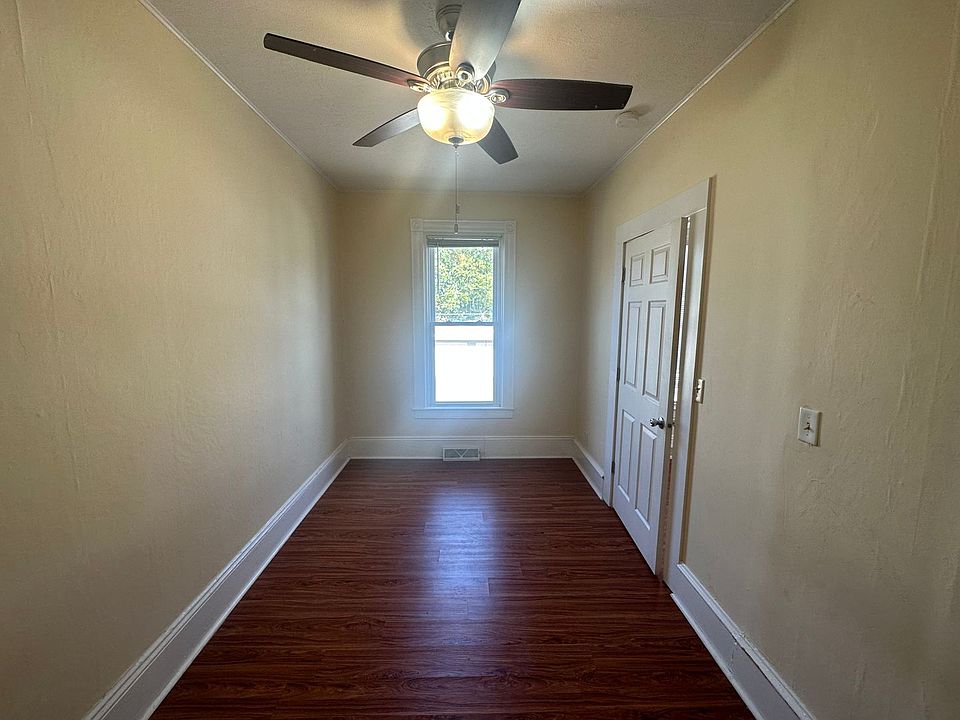 405 S. Allin Apartment Rentals Bloomington, IL Zillow