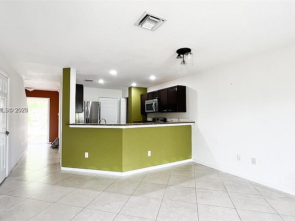 5th image of 8974 Lancaster St