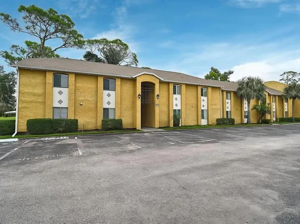 1737 Parakeet Way Unit 611, Sarasota, FL 34232