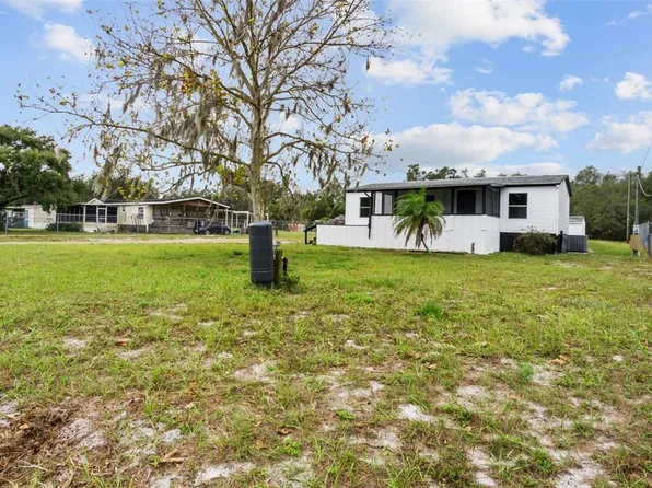 1911 Meadow Oak Cir, Polk City, FL 33868