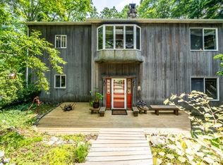 98 Demarest Rd, Bloomingdale, NJ 07403