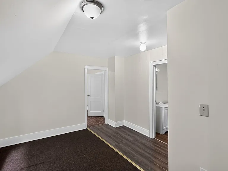 97 Kilhoffer St #2 — Photo 8