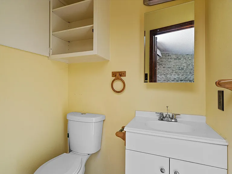 2106 Allred Dr — Photo 18