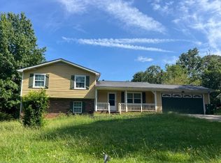 130 Carriage Cir, Stockbridge, GA 30281