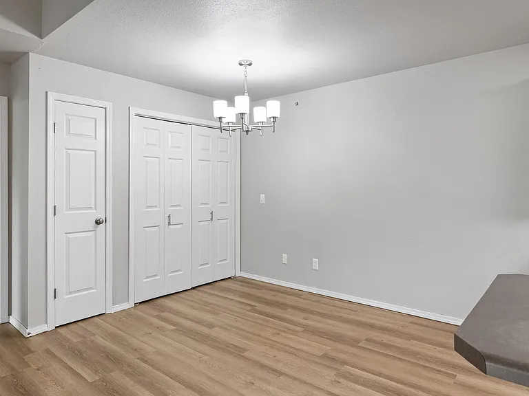 Sherwood Village Apartments — Photo 13