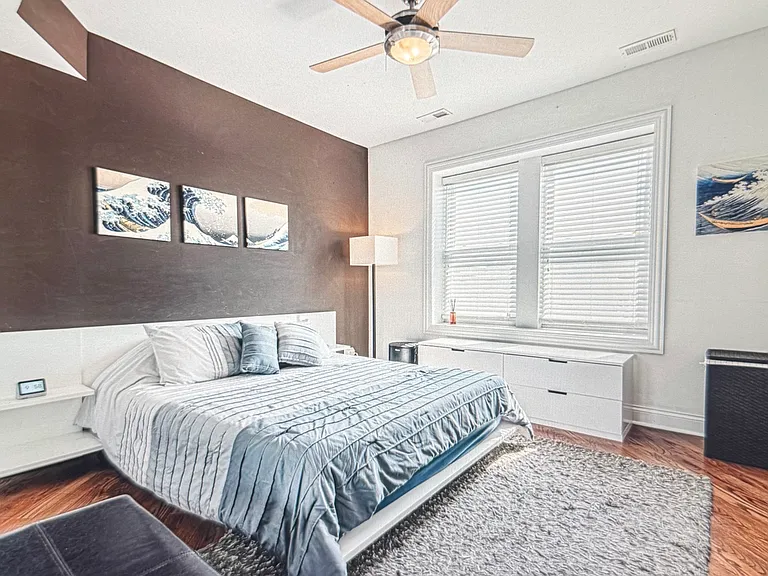 3149 N Drake Ave #2S — Photo 6