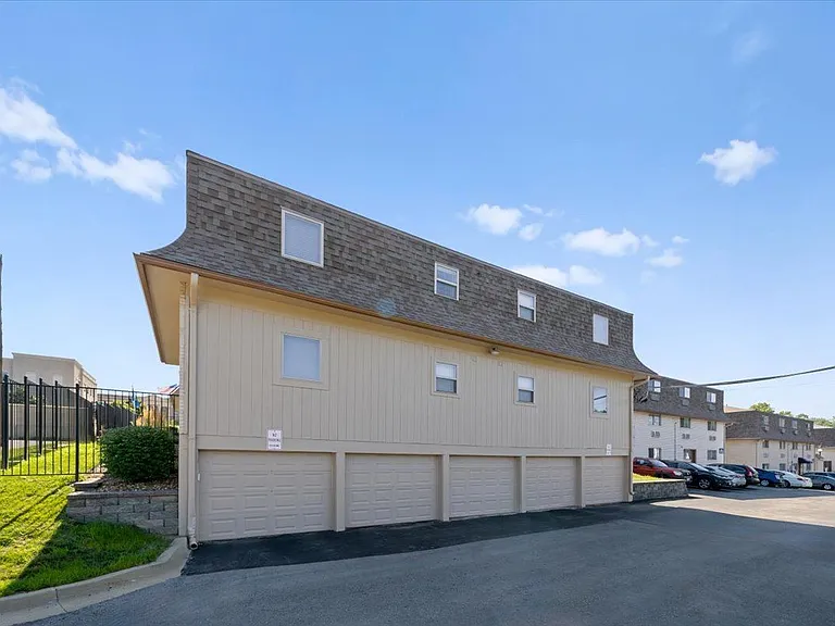 3942 Adams St — Photo 31