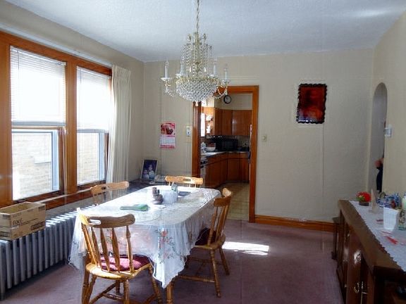 4th image of 3446 N Natoma Ave