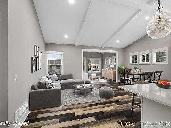 2nd image of 906 S Center Park Dr SW #11
