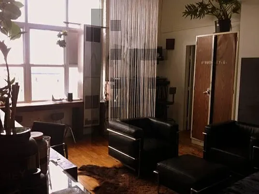 Rented by Loom Group | media 7