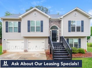 1926 Paynes Point, Winder, GA 30680