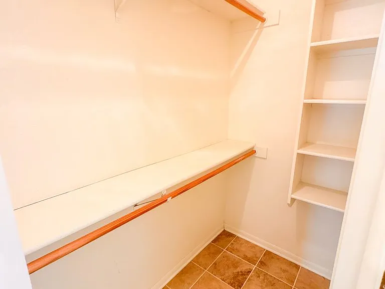 6 Bay Ct — Photo 17