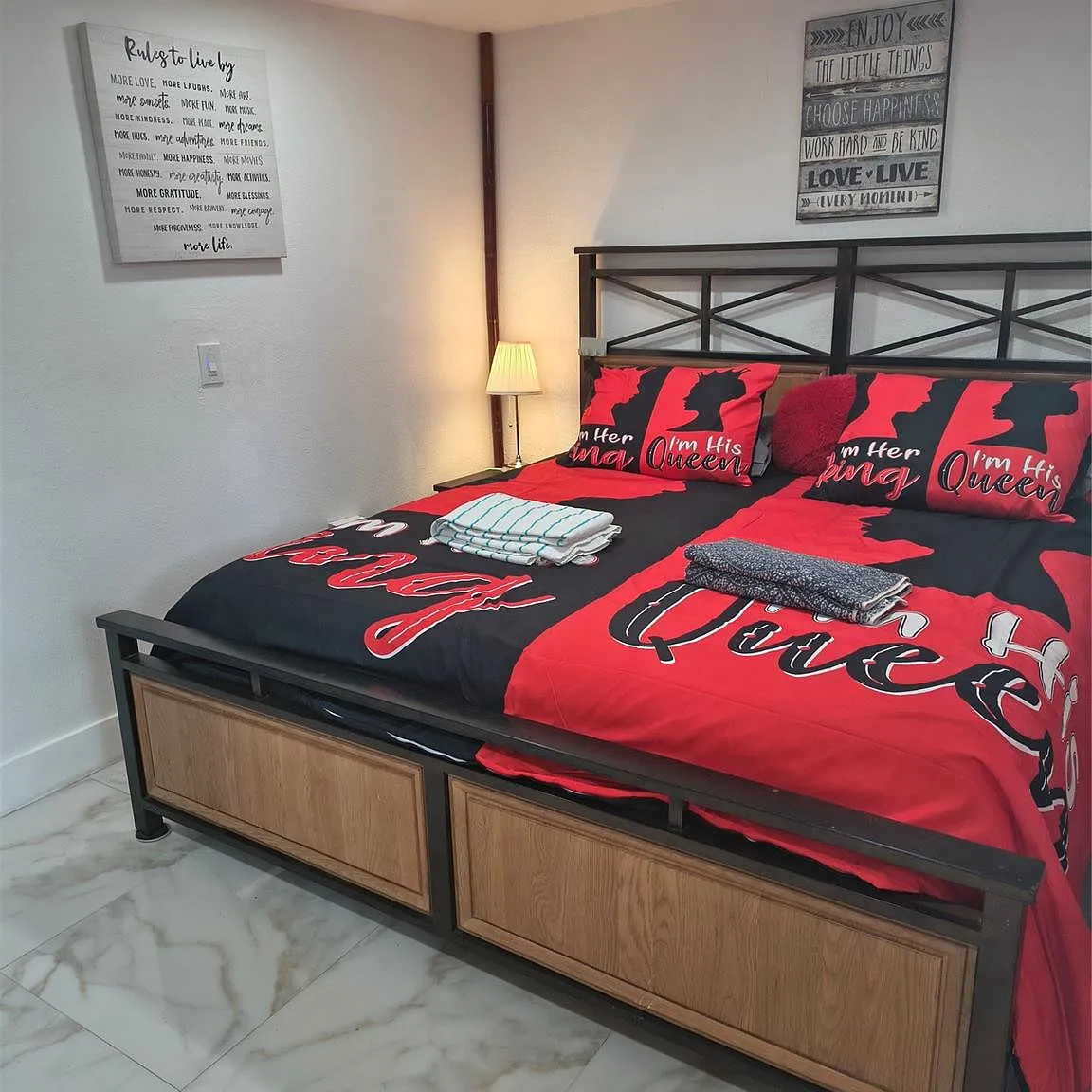 2 bed, 1.0 bath, 300 sqft, $1,400 — Photo 3