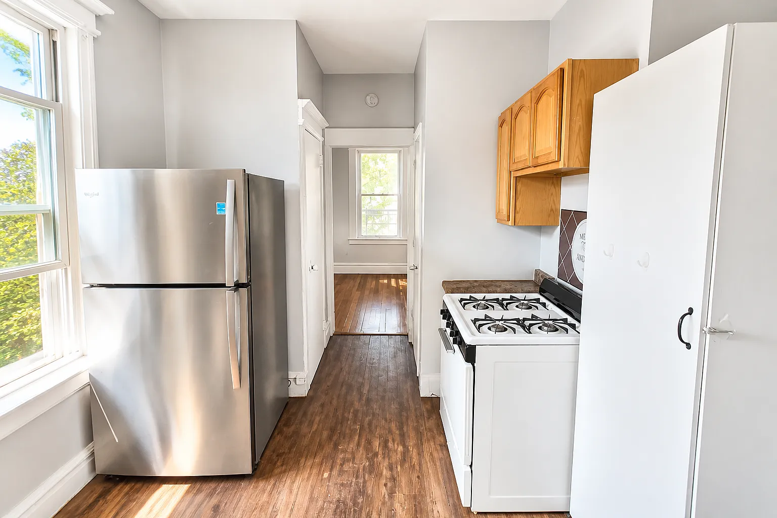 3 bed, $1,795 — Photo 1