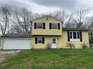 9067 Horn Rd, Windham, OH 44288