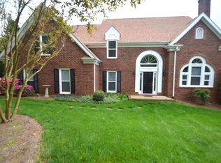 10708 Summitt Tree Ct, Charlotte, NC 28277