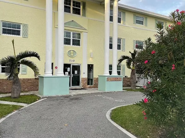 230 Columbia Dr APT 319, Cape Canaveral, FL 32920