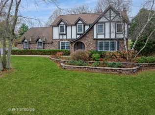 4315 Billingsgate Ln, Woodstock, IL 60098