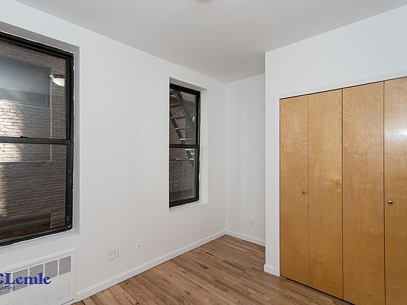 4th image of 7 Jones St APT 5
