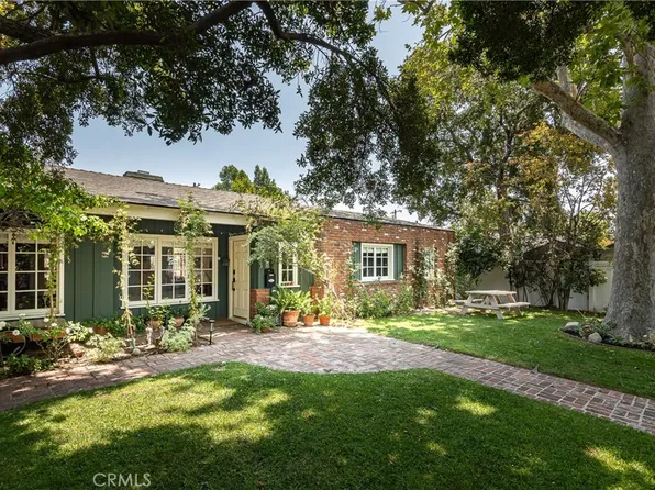 5108 Strohm Ave, North Hollywood, CA 91601