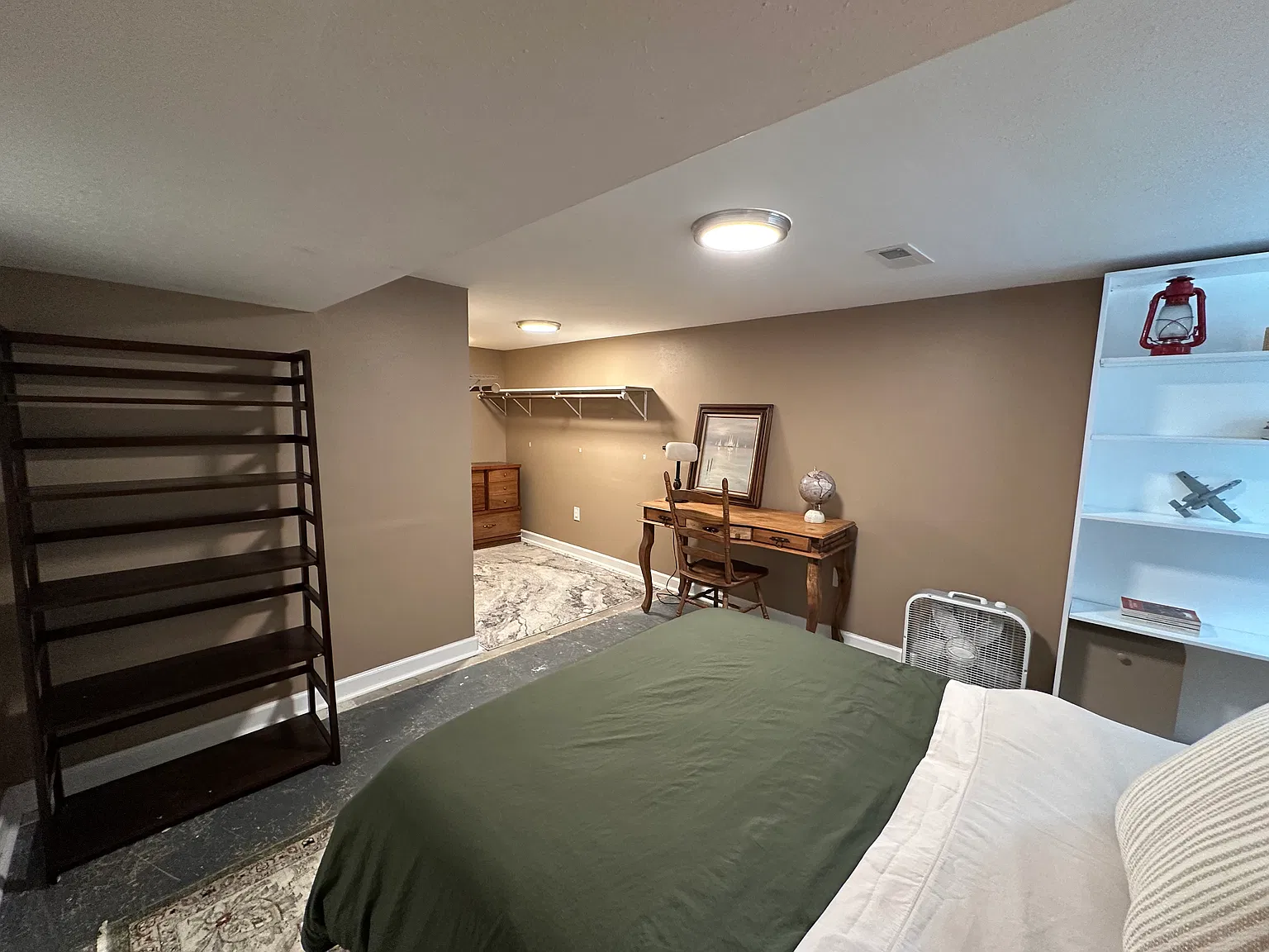 2 bed, 1400 sqft, $1,750 — Photo 2