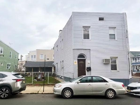 340 John St Floor 1, Elizabeth, NJ 07202