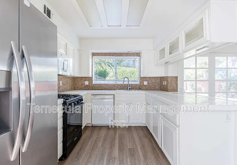 31686 Corte Avalos — Photo 6