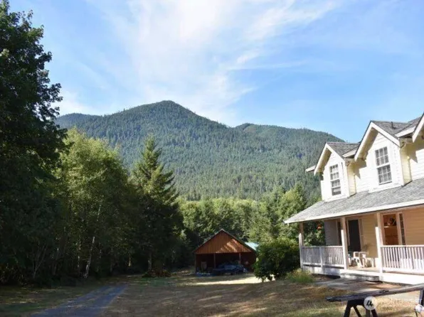 4244 Duckabush Road, Brinnon, WA 98320