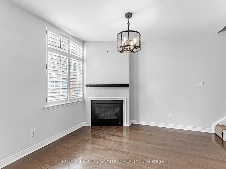 100 Redpath Ave #23 — Photo 3