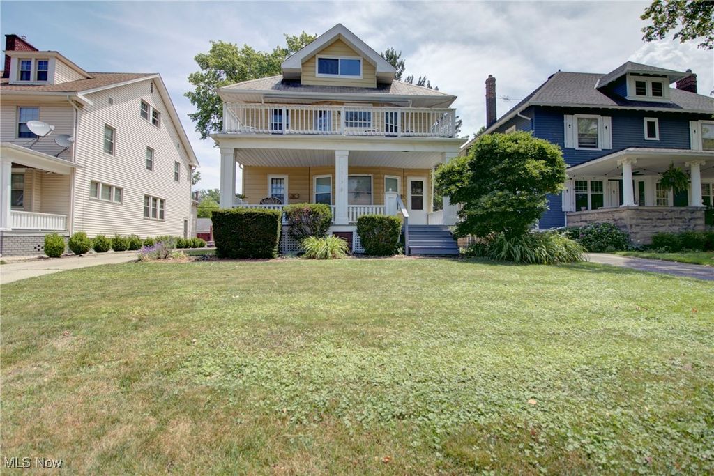 Real estate listing image