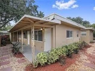 204 NE 10th Ave, Fort Lauderdale, FL 33301