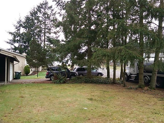 3rd image of 1436 Deerbrush Dr SE