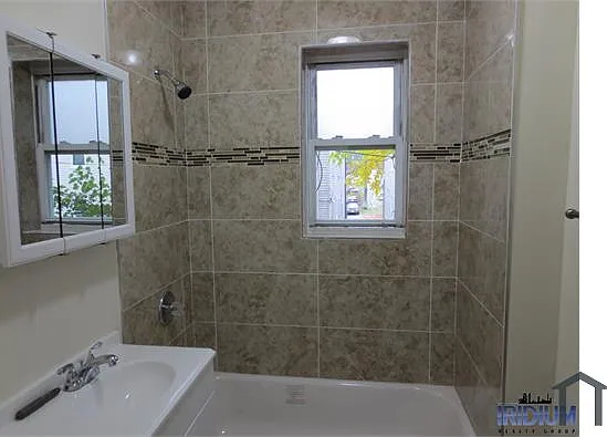 166 Chancellor Ave #4 — Photo 13