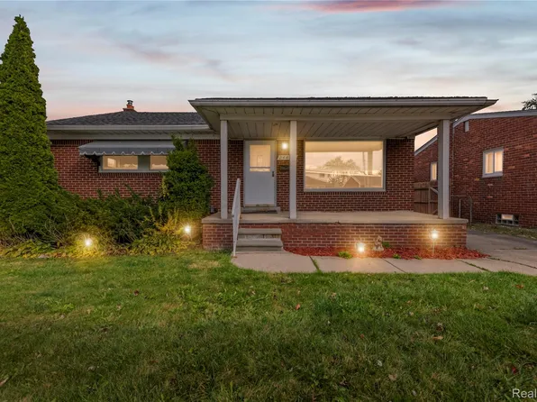 24894 Johnston Ave, Eastpointe, MI 48021