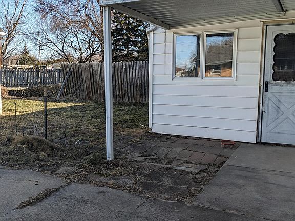 5th image of 82 Cedar Dr