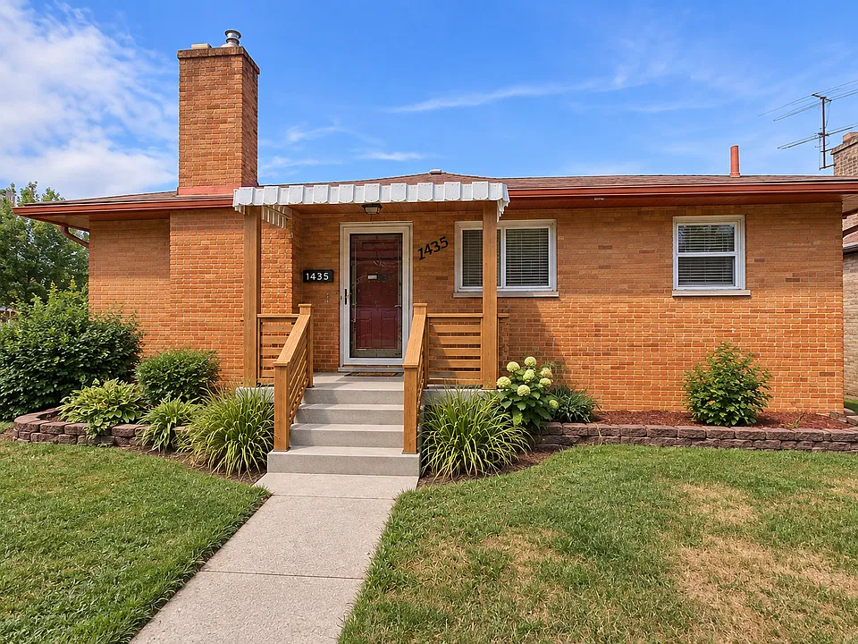 1435 Lilley Ave