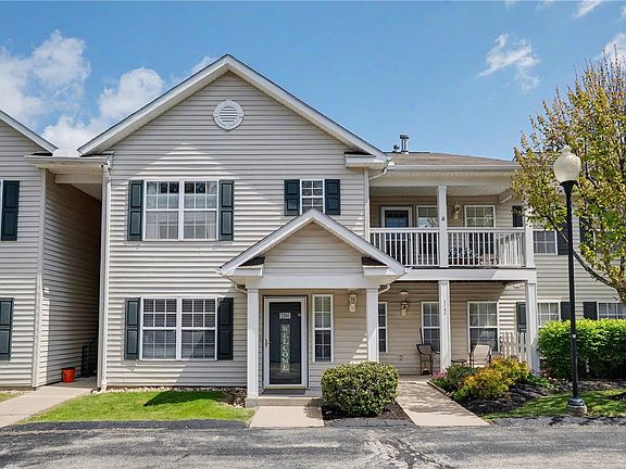 3rd image of 2203 Lenox Dr