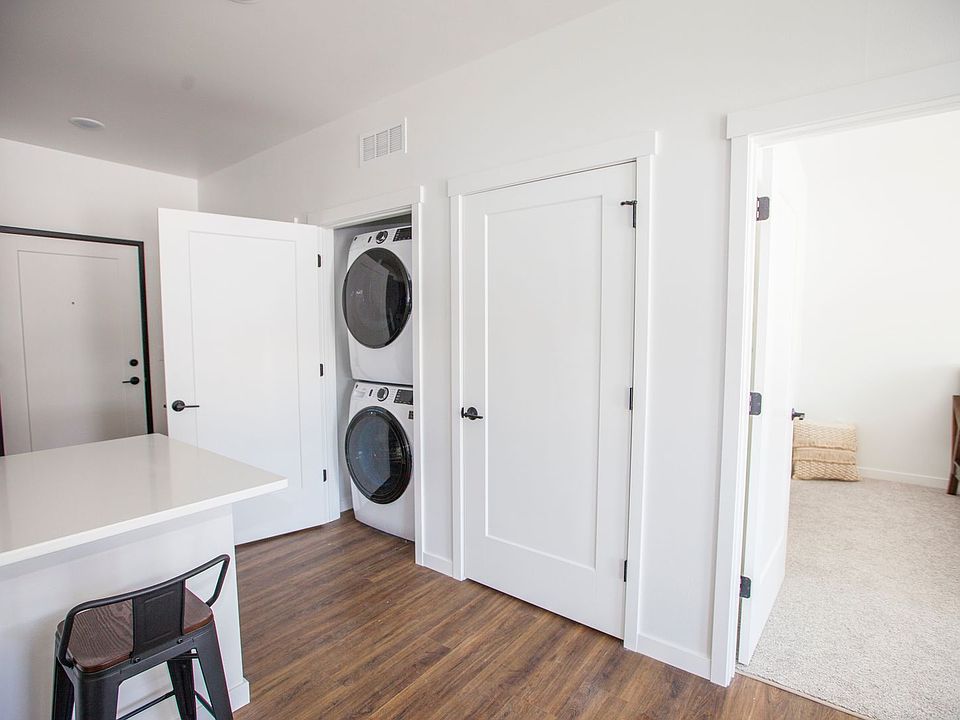 Parkview Lofts 201 Iowa River Landing Pl Coralville IA Zillow