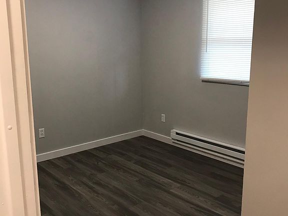 5th image of 1843 Miami Ave #1843