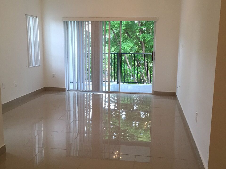 1st image of 4540 NW 107th Ave APT 301