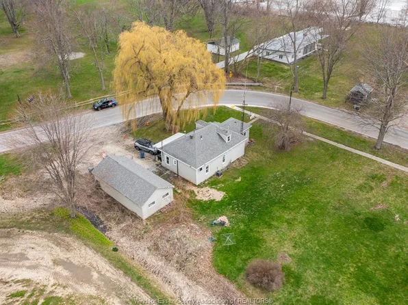 820 Towanda Blvd, Chatham Kent, ON N0P 1A0