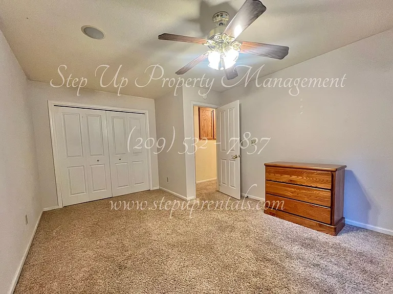 22519 Lina Ln — Photo 10