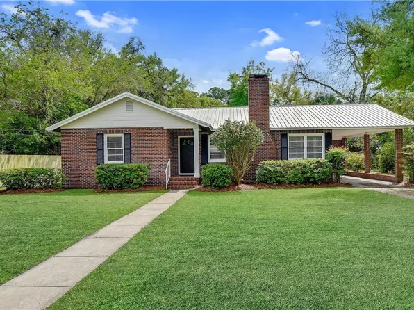 3030 Sherwood Dr, Brunswick, GA 31520