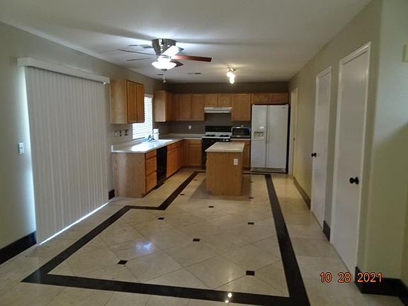 5th image of 6225 Autumn Creek Dr