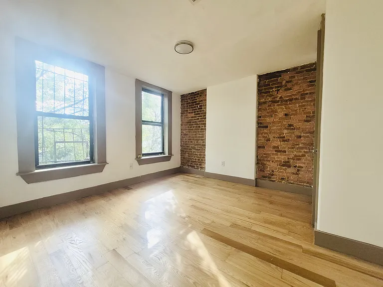 2344 Pacific St #1D — Photo 2