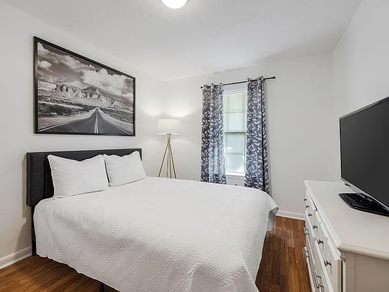 3224 Timmons Ln #123 — Photo 8
