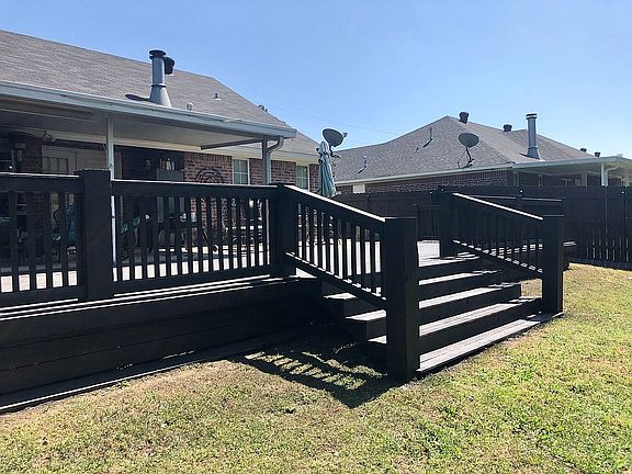 4th image of 115 Greenfield Cir