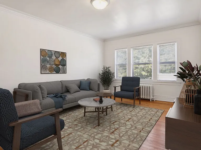 3004 Ottawa Ave S — Photo 2