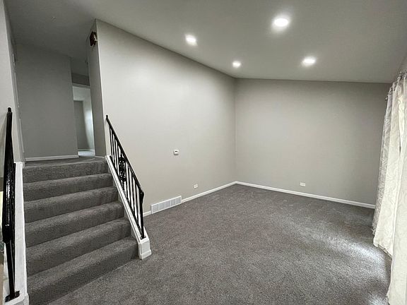 2nd image of 8924 Robin Dr APT B